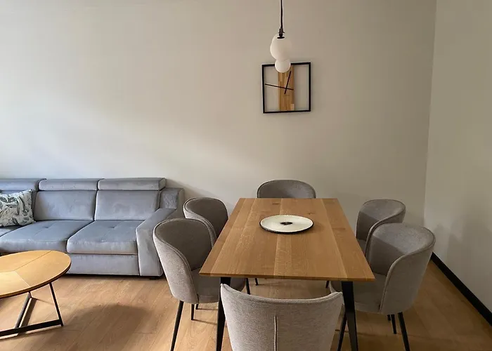 Przy Parku Szwedzkim Szczawno-Zdroj